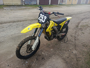 Suzuki rm-z 250 2009a (7 foto / 7)