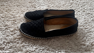 Gucci (4 фото из 4)