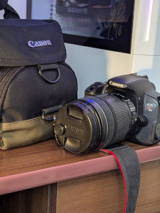 Canon 650D + 18-135 объектив в хорошем состоянии