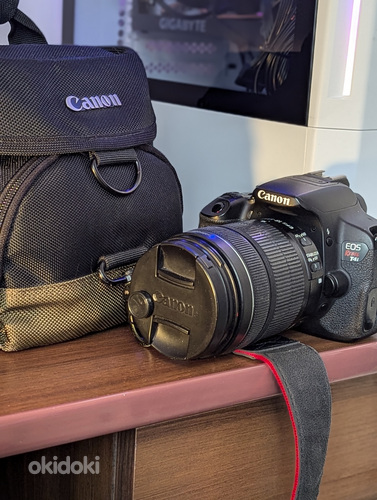 Canon 650D + 18-135 объектив в хорошем состоянии