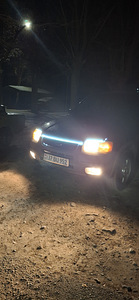 Продается Ford Escape 2002 (9 фото из 9)