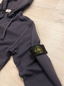 Stone island zip hoodie (2 foto / 5)