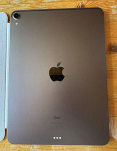 iPad Pro 11(2018) (2 լուսանկար / 2)