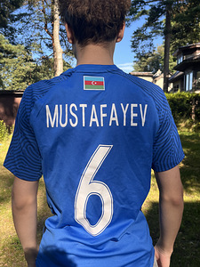 Azerbaijan player Match worn shirt (4 foto / 4)