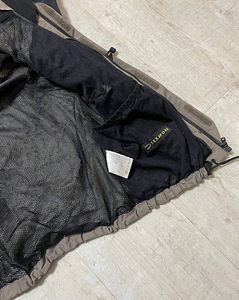 Jack Wolfskin jope (4 foto / 5)