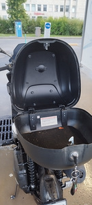 Roller APRILIA SR GT 200(13KW) (4 foto / 6)