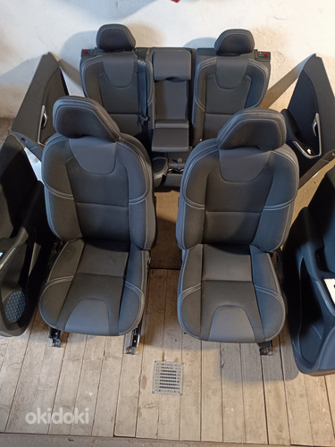 Müüa Volvo V40 (01.2012-01.2019) istmed