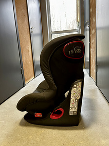 Britax Römer King II LS (1 foto / 3)