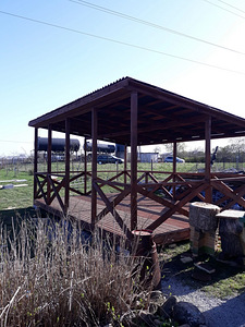 Ehitatakse kuure, verandasid, paviljone, suvekööke jne. (2 foto / 4)