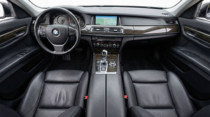 2013 BMW 740d xDrive 3.0 230kW (13 foto / 13)