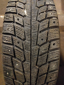 1 Michelin talverehv 195/65/15 (1 foto / 2)
