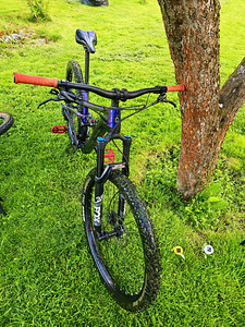 MTB Polygon siskiu T8 (3 фото из 4)