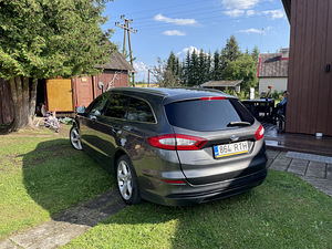 Ford mondeo 1.6 85kW (7 foto / 10)