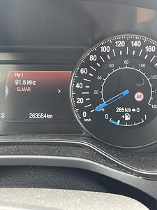 Ford mondeo 1.6 85kW (9 foto / 10)