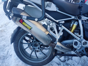 BMW R1200GS Akrapovic summuti (3 foto / 7)