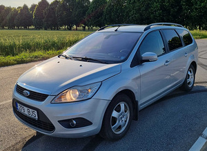 Ford Focus 1.6 80kW (3 foto / 7)
