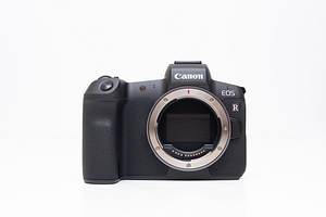 Canon EOS R (body) hübriidkaamera (uus) (2 foto / 10)