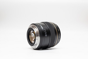 Canon EF 85mm f/1.8 USM objektiiv (8 foto / 10)