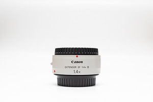 Canon EF Extender 1.4x III (konverter) (1 foto / 10)