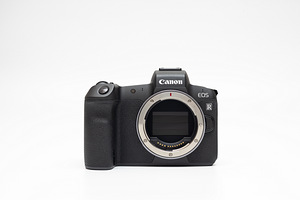 Canon EOS R (body) hübriidkaamera (2 foto / 10)
