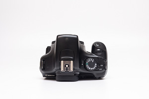 Canon EOS 1100D + Canon EF-S 18-55mm f/3.5-5.6 III kaamera (6 foto / 10)