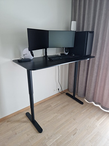 Reguleeritava kõrgusega elektriline laud IKEA BEKANT 160x80 (2 foto / 10)