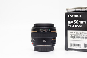 Canon EF 50mm f/1.4 USM objektiiv (1 foto / 10)