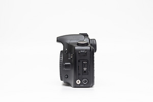 Canon EOS 30D (body) peegelkaamera (4 foto / 10)