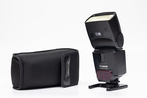 Canon Speedlite 430EX välklamp (1 foto / 5)