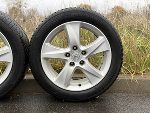 Honda veljed 17" 5x114,3 + NOKIAN WR Snowproof P 225/50R17 (7 foto / 10)