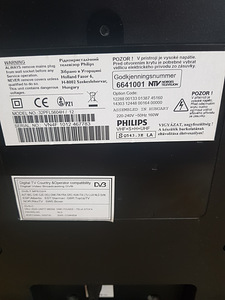Telekas philips 32pfl5604h/12 (2 foto / 3)