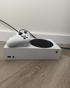 Xbox series S 512gb (2 foto / 3)