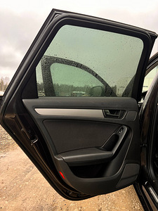Audi A4 2.0 (8 фото из 14)