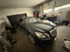 Mercedes-Benz E 350 AMG Pakket Harman kardon AVARILINE (2 foto / 7)