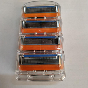RAZORITERAD GILLETTE (2 foto / 2)