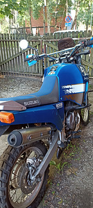 Suzuki DR 800S (4 фото из 10)