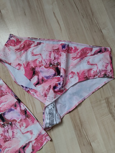 Uus ujumistrikoo 4xl (2 foto / 6)