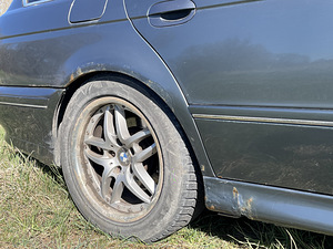 BMW 525d (4 foto / 14)