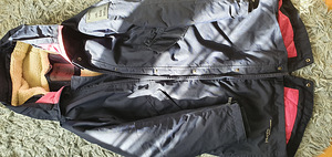 Huppa talveparka S suurus (2 foto / 5)