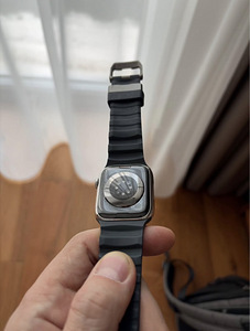 Apple Watch Series 8 Stainless steel 45mm (3 foto / 4)