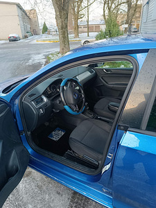 Skoda Rapid 1.4 90kw (13 foto / 13)