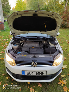 Volkswagen POLO (8 foto / 14)