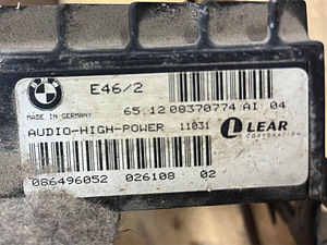 BMW E46 1-din raam, CD-box & võimendi (6 foto / 7)