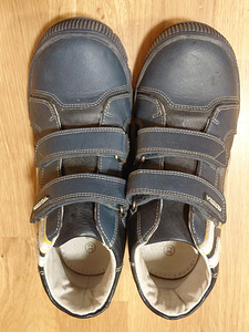 Kevadised lastejalatsid (3 foto / 3)