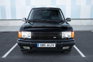 Land Rover Range Rover (2 фото из 12)