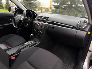 Mazda 3 1.6 77кВт (13 фото из 15)