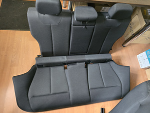 BMW 3 F30 F35 F31 Istmekomplekt (2 foto / 3)