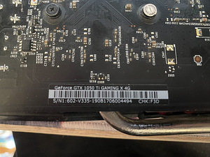1050 ti MSI (2 foto / 3)