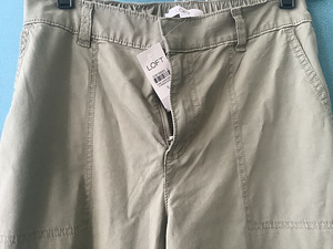 Брендовые женские брюки LOFT modern размер S хлопок (3 фото из 3)