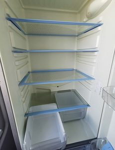 Külmkapp Indesit 344 l (3 foto / 9)